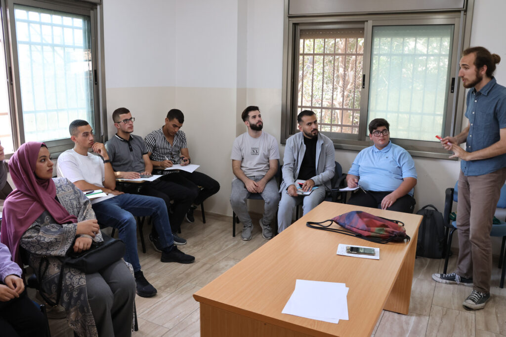 Best 10 Volunteer Programs in the West Bank Palestine